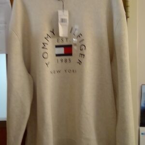 Brand New Tommy Hilfiger Sweatshirt